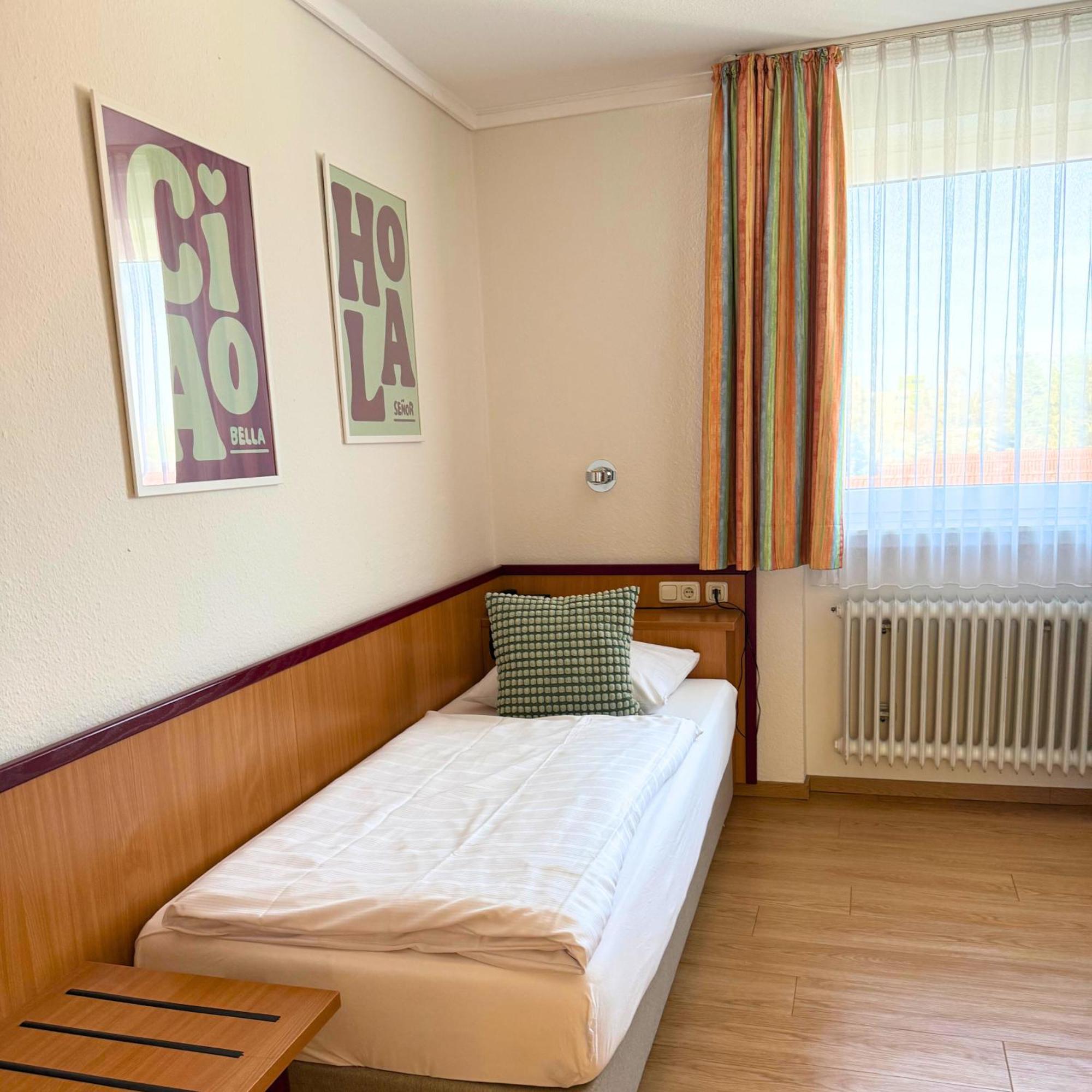 Colourful Hotel Bielefeld Luaran gambar
